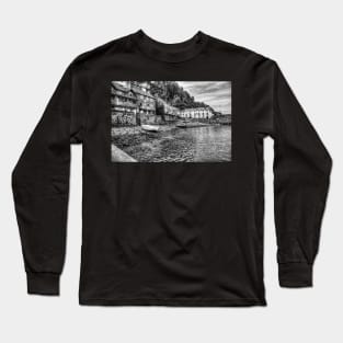 Clovelly Harbour And Houses, North Devon, England, Black And White Long Sleeve T-Shirt